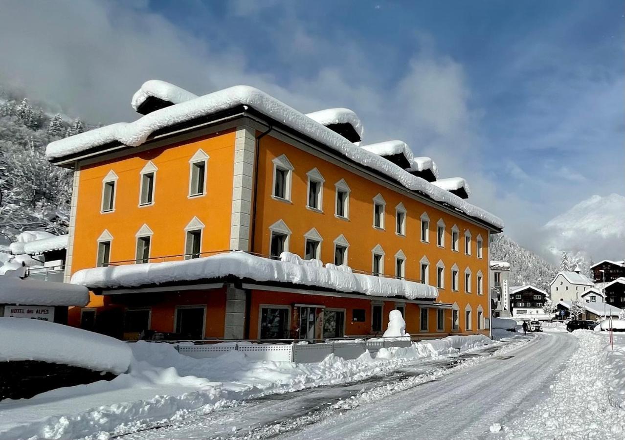 Boutique Und Bier Hotel Des Alpes Fiesch Bagian luar foto