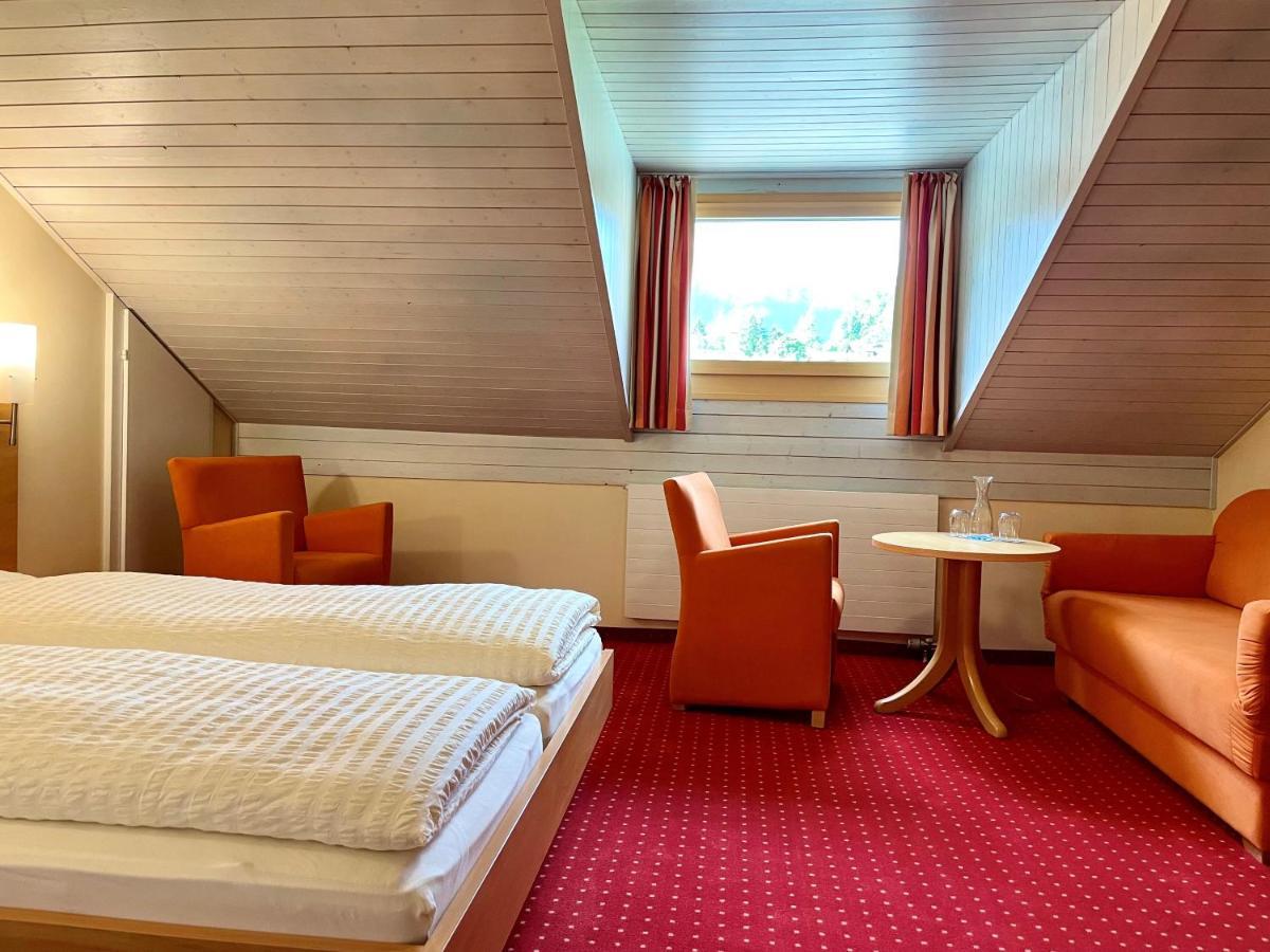 Boutique Und Bier Hotel Des Alpes Fiesch Bagian luar foto