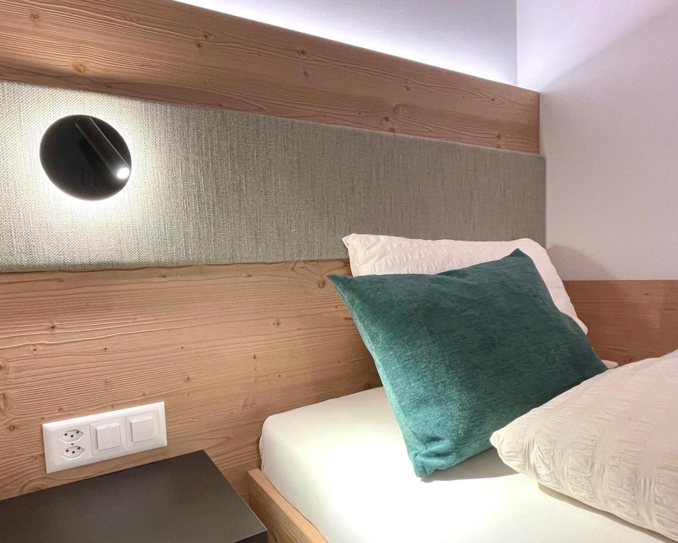 Boutique Und Bier Hotel Des Alpes Fiesch Bagian luar foto